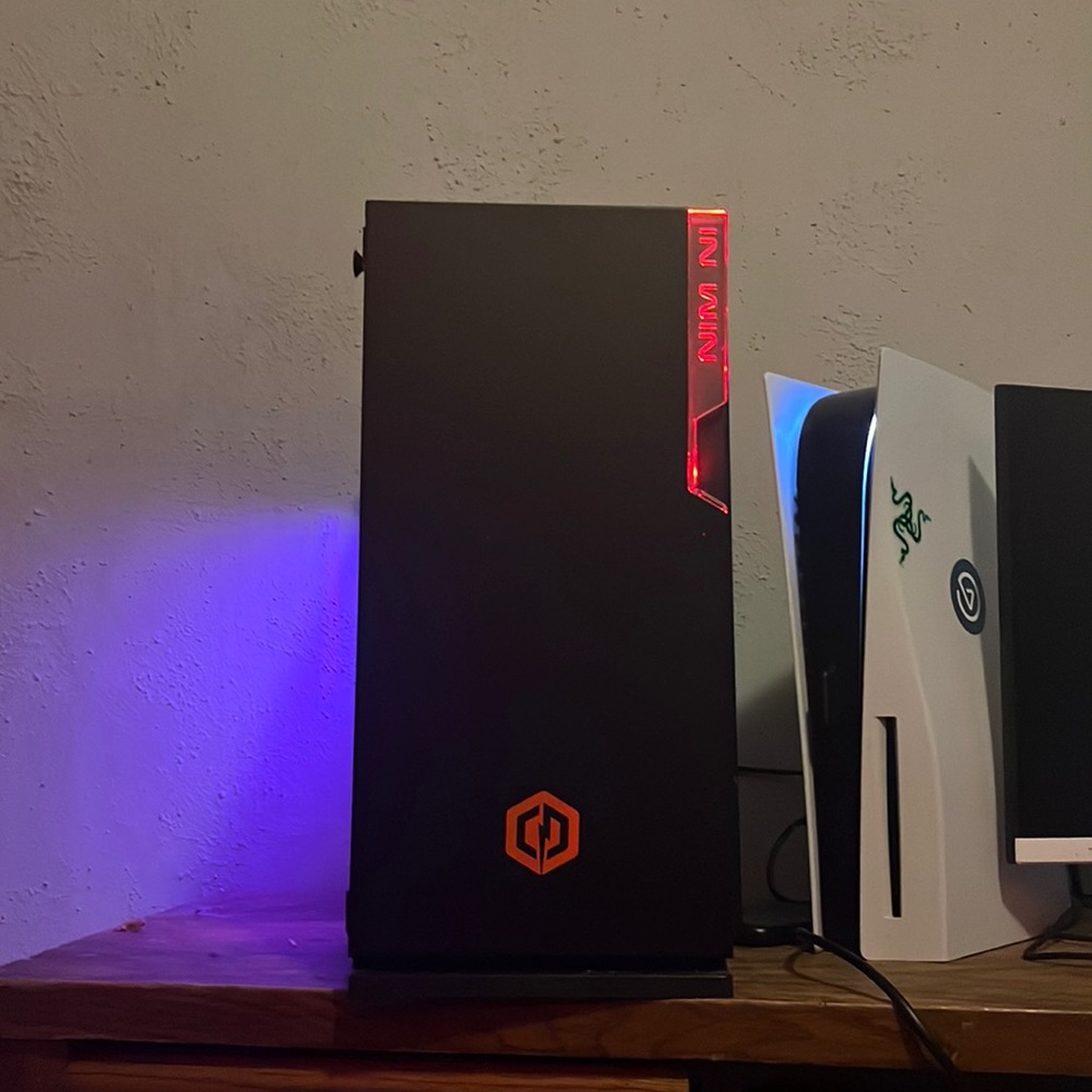 Used cyberpower pc for sale in good condition